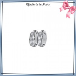 Créoles argent et zirconiums.