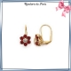Boucles d'oreilles pendantes fleur rouge plaqué or