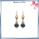 Boucles d'oreilles dormeuses bleu marine en plaqué or - La Bijouterie de Paris