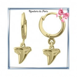 Boucles d'oreilles créoles dent de requin plaqué or